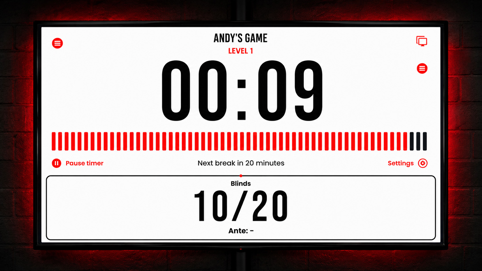 The Poker Timer's player clock screen, which flashes at the end of each level
